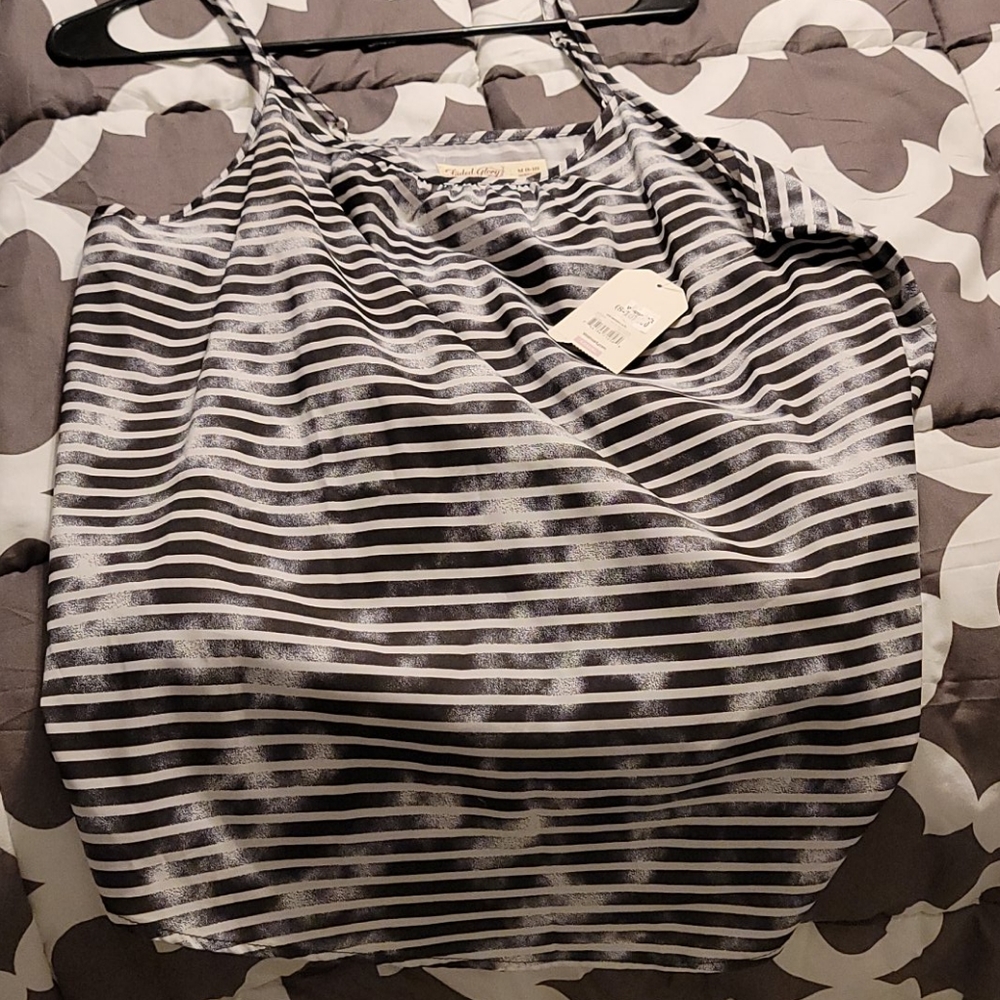 Medium Faded Glory tank